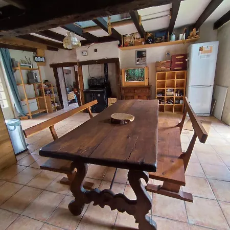 Magnifique Moulin Au Bord D'une Riviere, Calme Absolu, Piano Holiday home Doyet