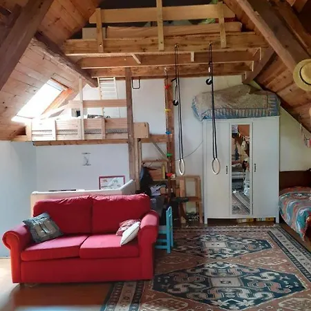 Magnifique Moulin Au Bord D'une Riviere, Calme Absolu, Piano Holiday home Doyet