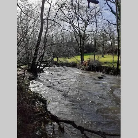 Nyaraló Magnifique Moulin Au Bord D'une Riviere, Calme Absolu, Piano