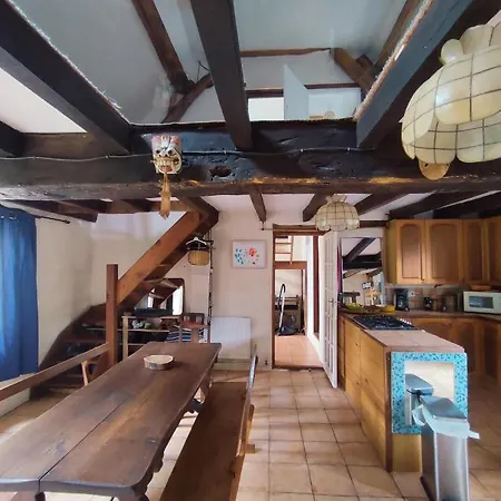 Magnifique Moulin Au Bord D'une Riviere, Calme Absolu, Piano *