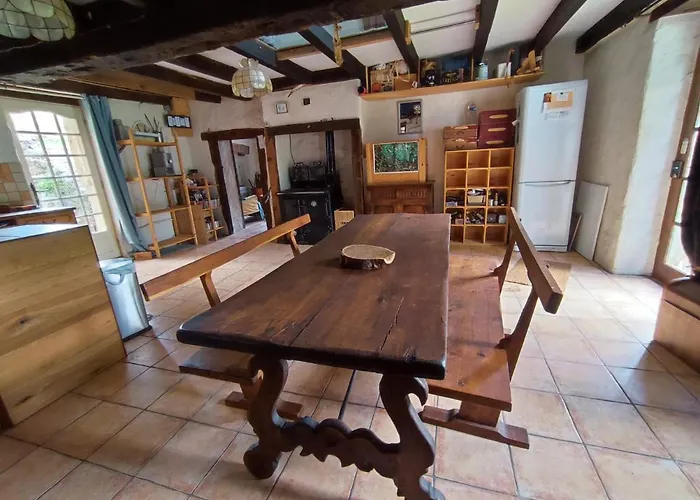 Magnifique Moulin Au Bord D'une Riviere, Calme Absolu, Piano Holiday home Doyet