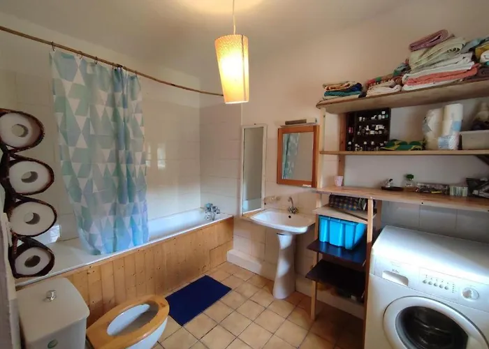 Magnifique Moulin Au Bord D'une Riviere, Calme Absolu, Piano Holiday home *