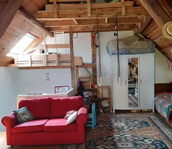 Magnifique Moulin Au Bord D'une Riviere, Calme Absolu, Piano Holiday home Doyet